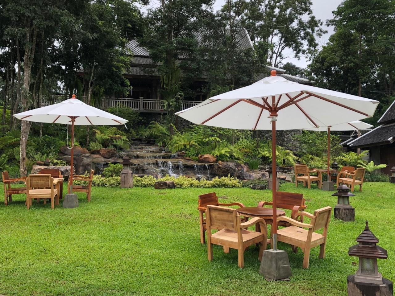 Ruean Racha Chiang Mai Exterior foto