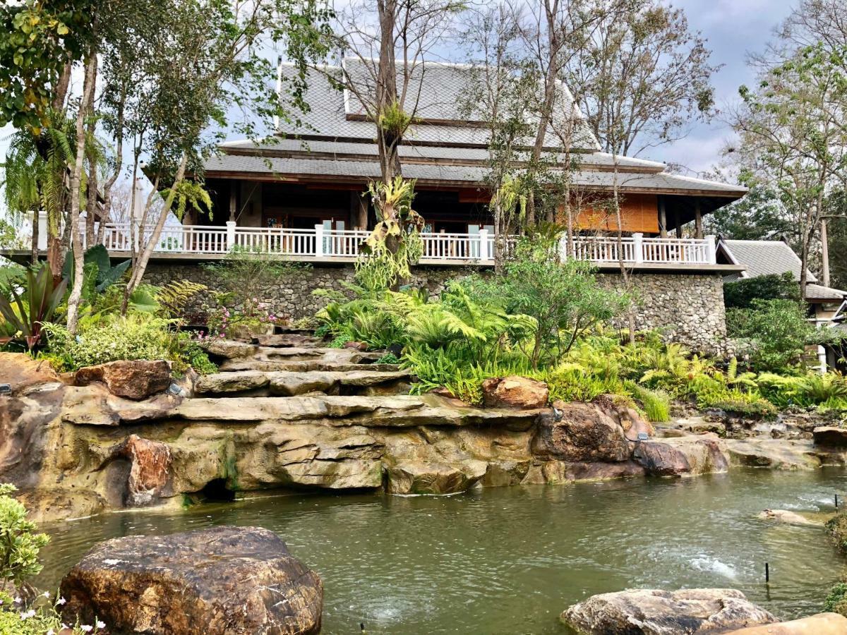 Ruean Racha Chiang Mai Exterior foto
