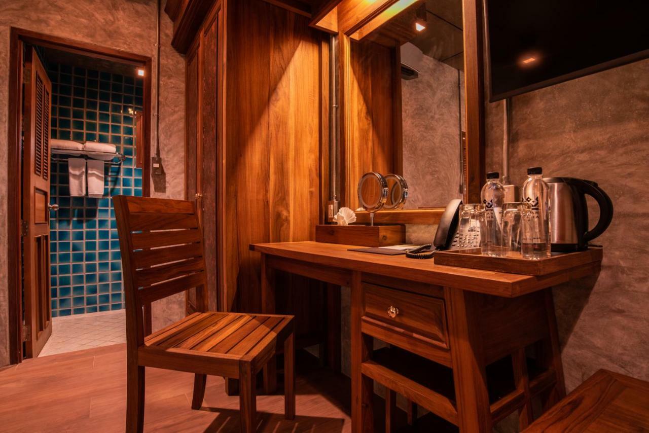 Ruean Racha Chiang Mai Exterior foto